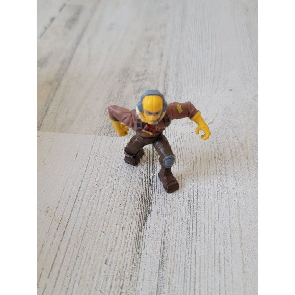 Moose epic battle games pilot villain mini toy figure
